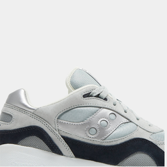 Casual Retro Running Lifestyle Sneakers – Off-White, Black & Metallic Silver