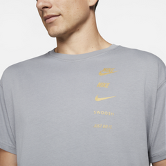 Nike Sportswear Standard Issue Men’s T-Shirt – Grey
