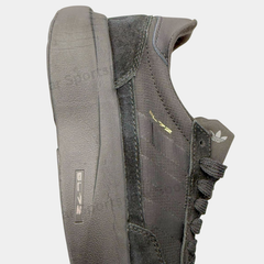 Adidas Forum Low Sneakers – Classic Leather Lifestyle Shoes