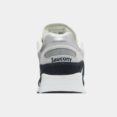 Casual Retro Running Lifestyle Sneakers – Off-White, Black & Metallic Silver
