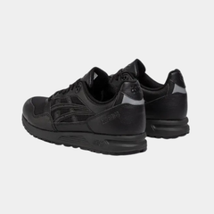 Men’s Retro Running Lifestyle Sneakers – Triple Black Edition