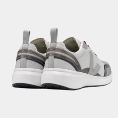 Women’s Lightweight Performance Running Sneakers – Oxford Grey & Natural