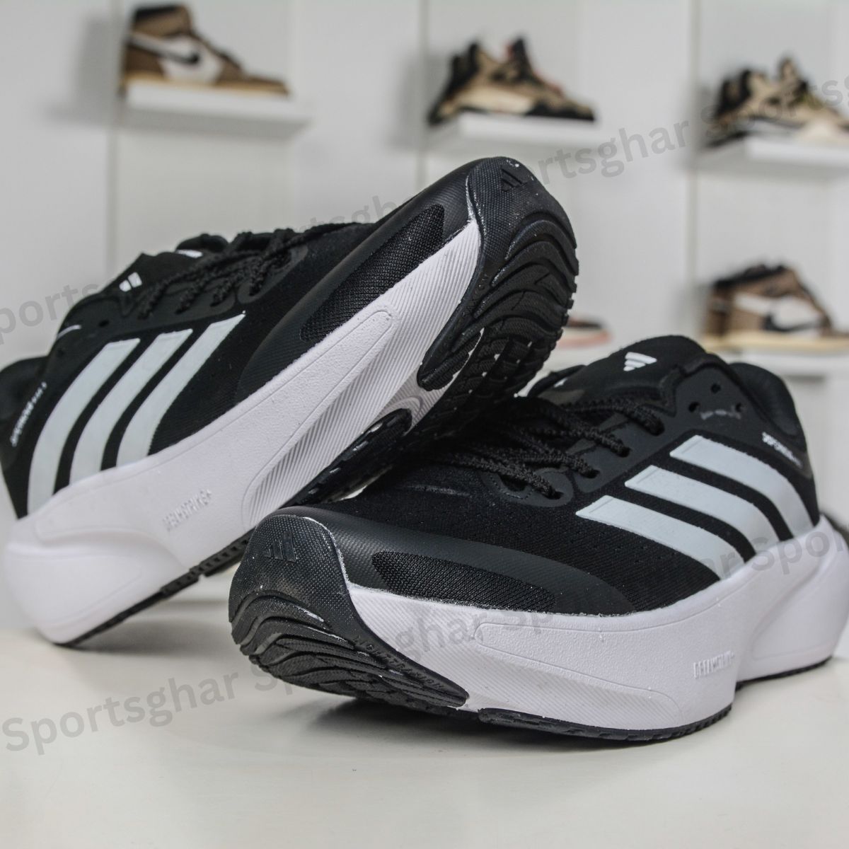 Adidas Forum Low Sneakers – Classic Leather Lifestyle Shoes
